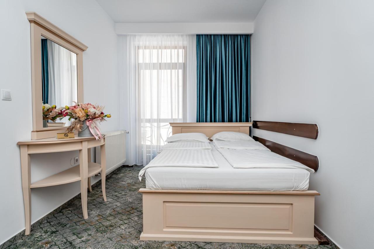 Hotel Rin シビウ エクステリア 写真