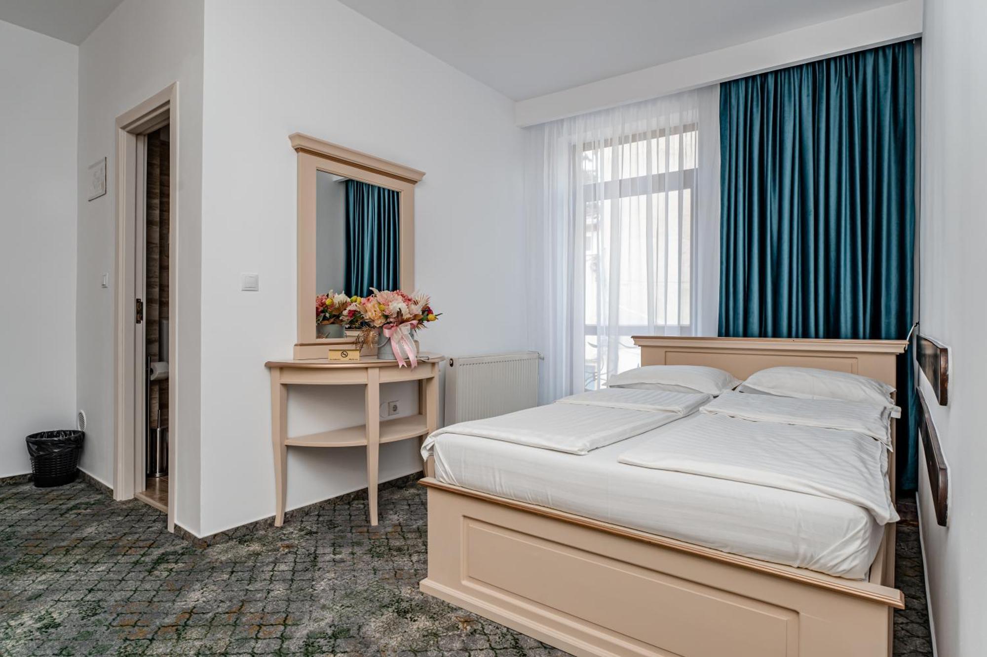 Hotel Rin シビウ エクステリア 写真