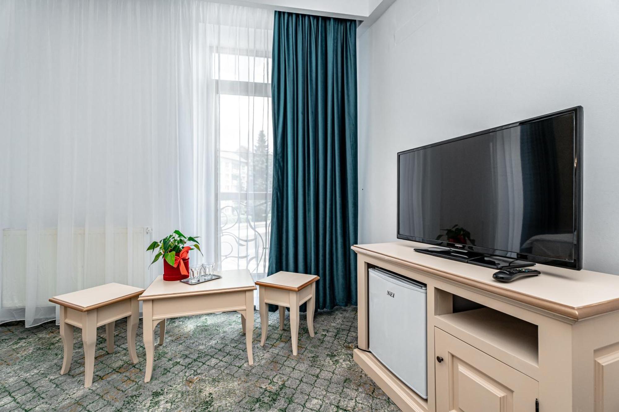 Hotel Rin シビウ エクステリア 写真
